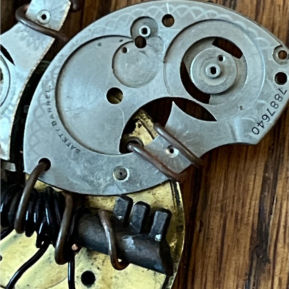 NWOT Pendant bee bug insect Handmade by Etsy Artist Steampunk watch parts - Picture 5 of 14